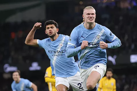 ترتيب هدافي الدوري الإنجليزي قبل الجولة 30.. هالاند ينفرد بالصدارة